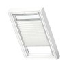 Cortina plisada manual Velux FHL C04 1016S blanca