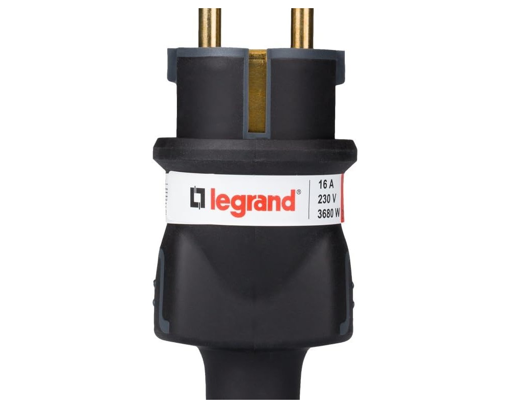Clavija 2P+T 16A IP44 material caucho Legrand 050196